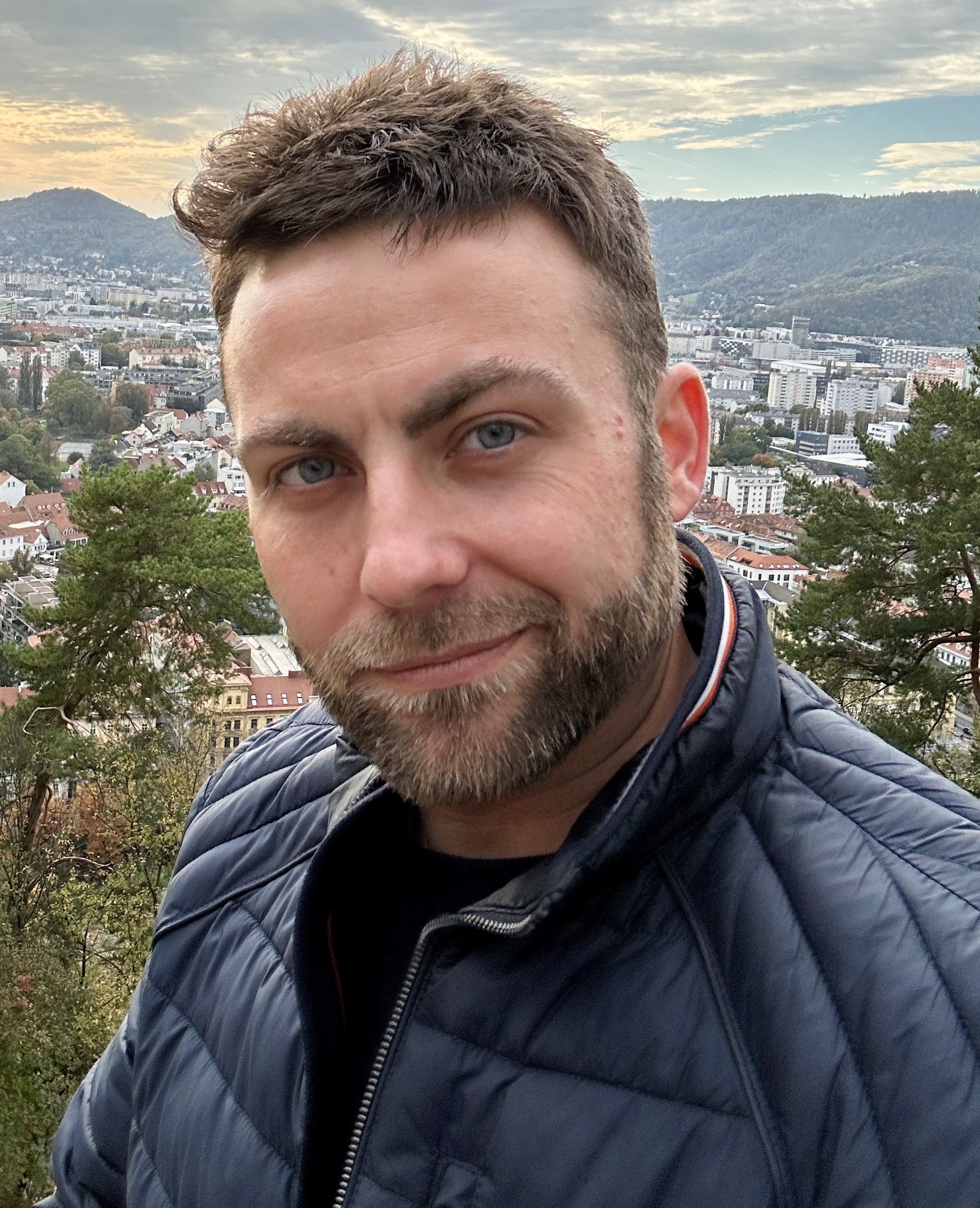 Bernhard Simon